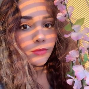 Meet your Posher, Erika